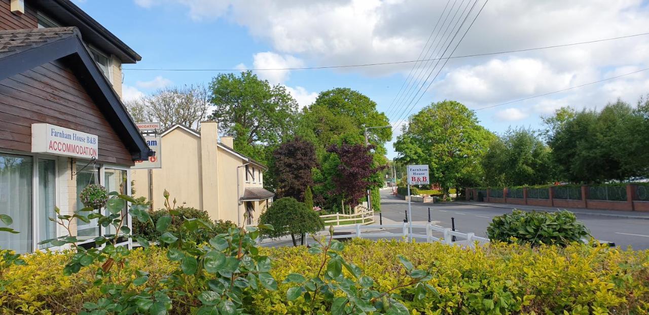 مبيت وإفطار كافان Farnham House المظهر الخارجي الصورة